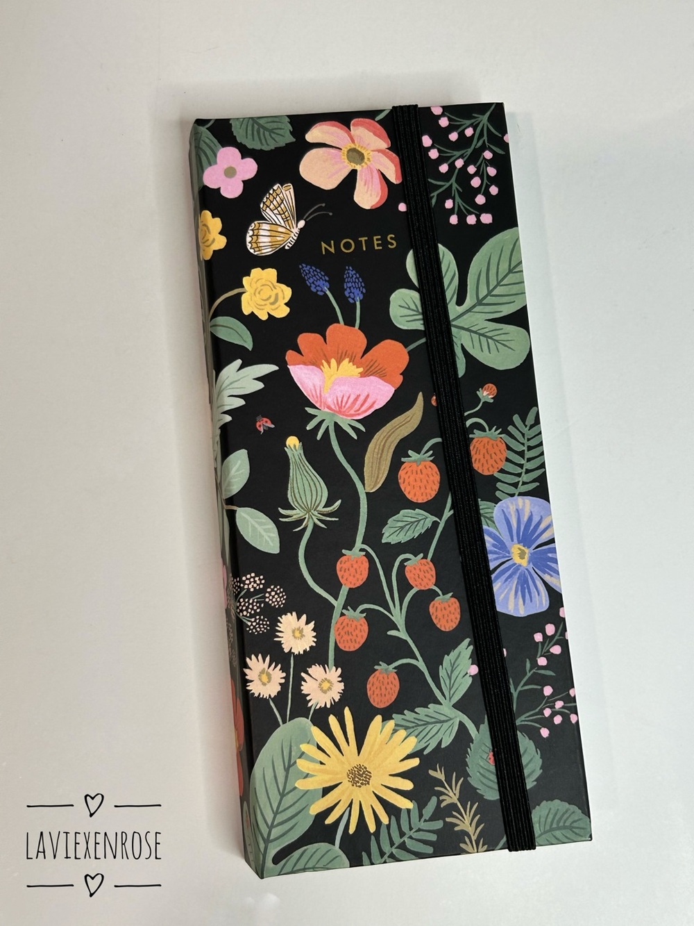 🆕 Rifle Paper Co. Strawberry Fields Sticky Note Folio